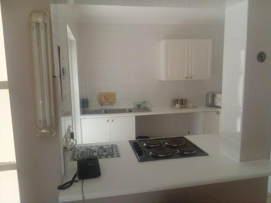 Daisy St -One Bedroom Apartment ヨハネスブルグ エクステリア 写真